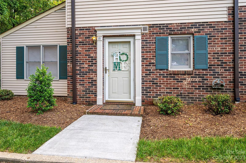 Property image 2 at 1330 5th Street, Hickory, NC 28601