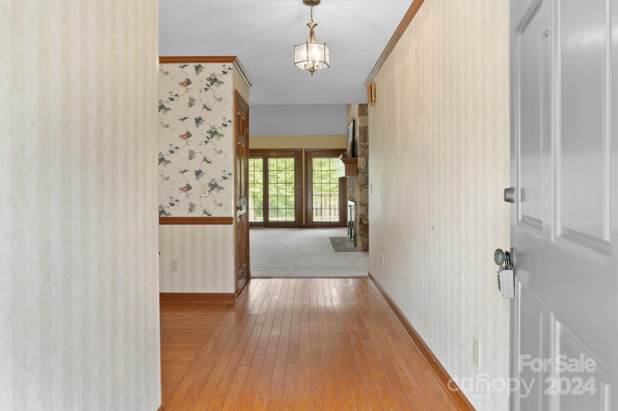 Property image 5 of 406 Travis Lane in Corbin Hills, Salisbury, NC 28146