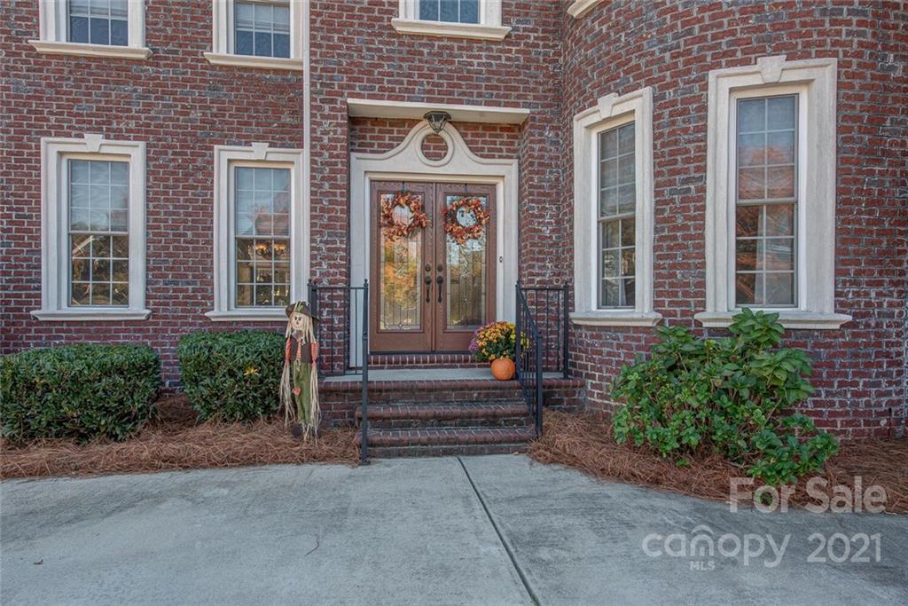 Property image 3 of 2838 Berwick Lane in Glenmoor, Gastonia, NC 28054