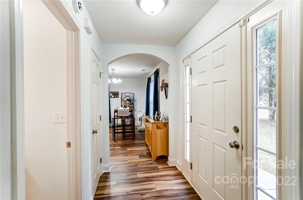Property image 5 of 5307 Willow Run Drive in Hampton Meadows, Monroe, NC 28110