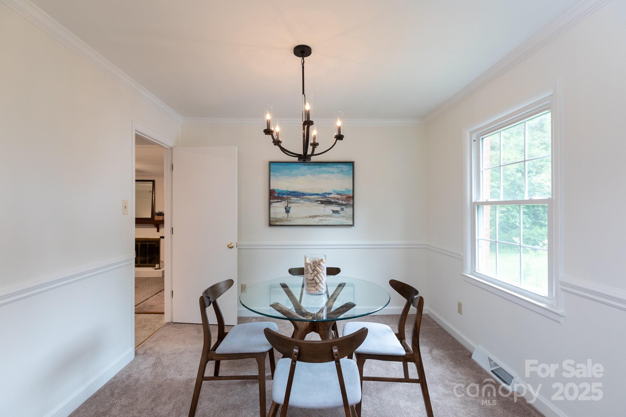 Property image 4 of 5727 Faulconbridge Road in Birnam Woods, Charlotte, NC 28227