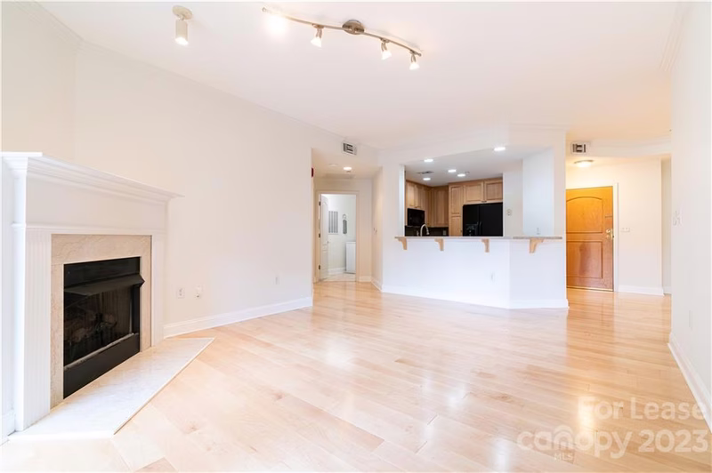 Property image 2 at 401 N Church Street, Charlotte, NC 28202
