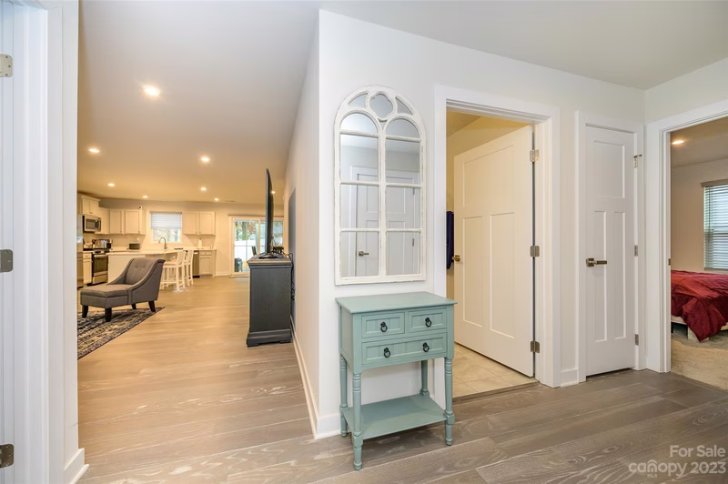 Property image 4 at 9630 Wardley Drive, Charlotte, NC 28215