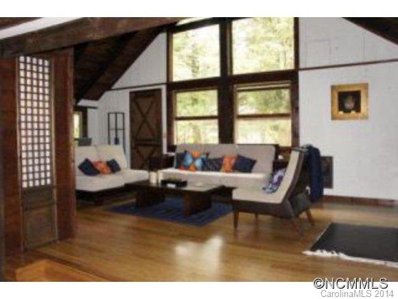 Property image 2 of 157 Cattail Mountain Farm in Cattail Farms, Burnsville, NC 28714