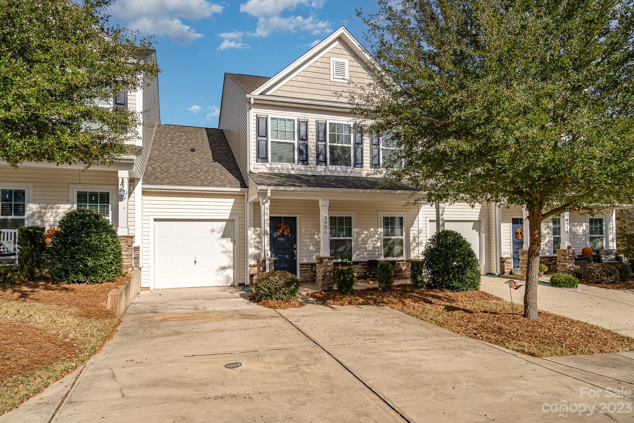 Property image 2 of 3920 Bighorn Way in Catawba Hills, Gastonia, NC 28056