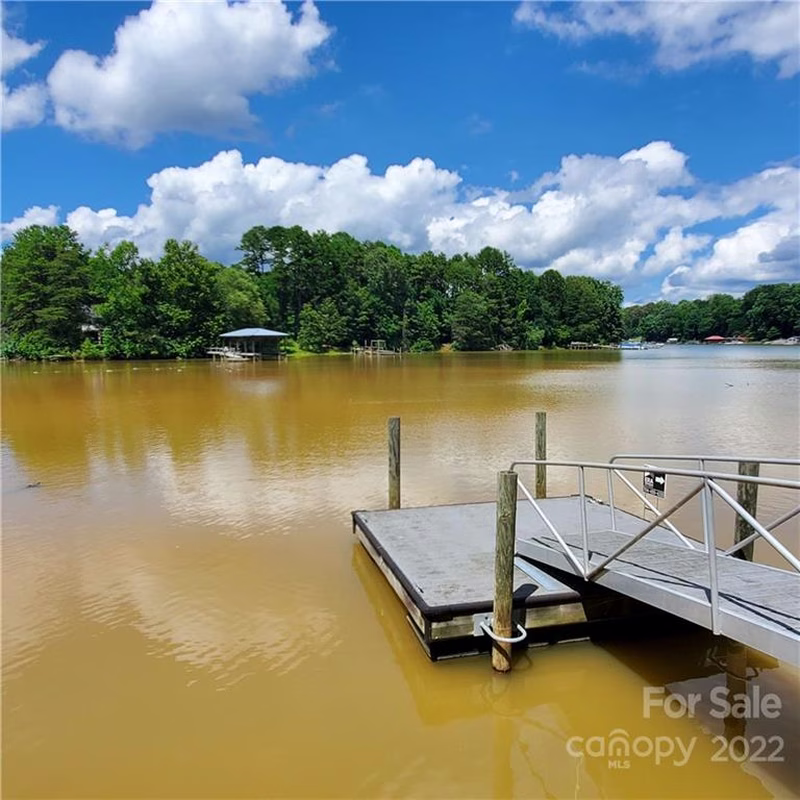 Property image 5 at 6718 Emerald Isle Drive, Sherrills Ford, NC 28673