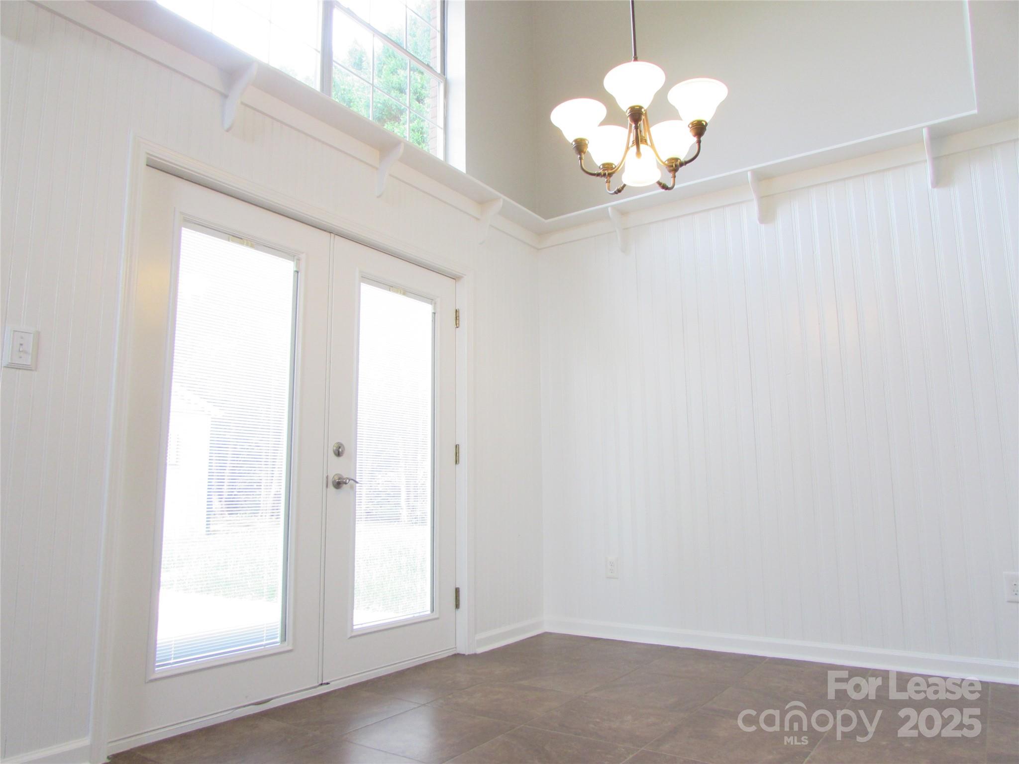 Property image 3 of 106 Yorkshire Drive in Woodfield, Salisbury, NC 28144