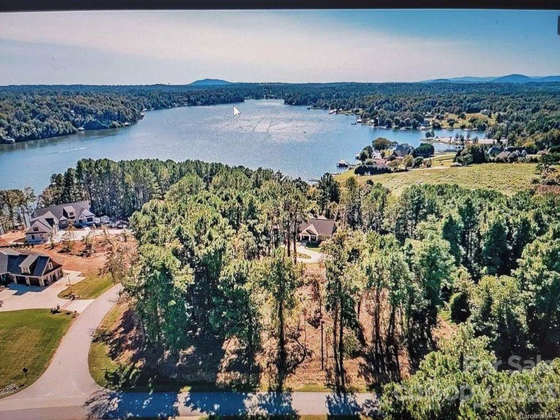 Property image 2 at 5255 Pier Pointe Drive, Granite Falls, NC 28630
