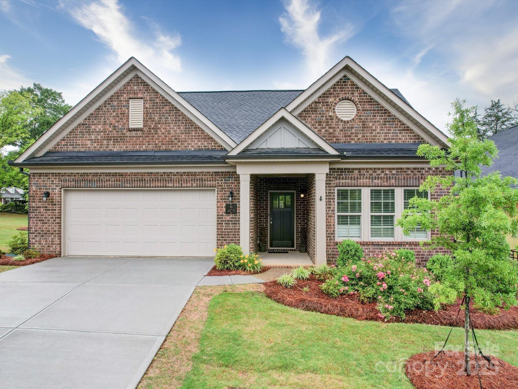 Property image 2 of 413 Newstyle Way in Courtyards on New Hope, Gastonia, NC 28056
