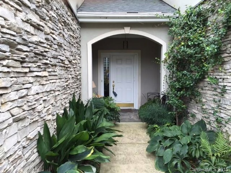 3407 Royal Crest Drive