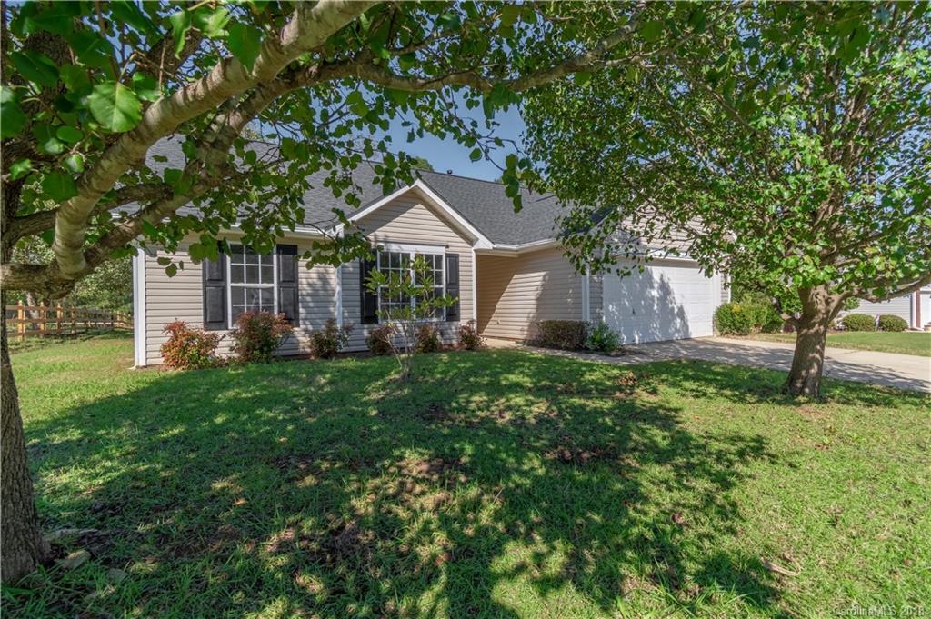 Property image 4 of 2316 Ivy Run Drive in Oak Grove, Indian Trail, NC 28079