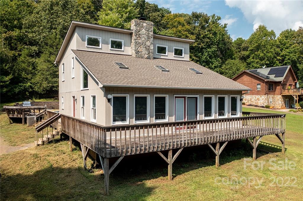 Property image 5 of 1765 Sherwood Court in Sherwood Shores, Sherrills Ford, NC 28673