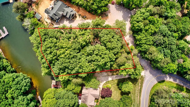 Property image 3 at 8840 Dog Leg Road, Sherrills Ford, NC 28673