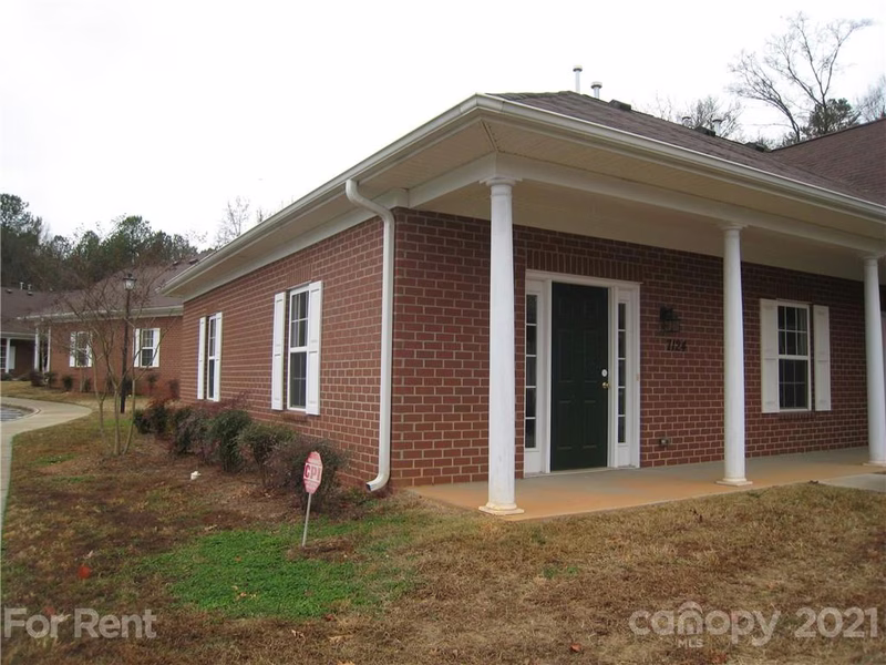 7124 Somerset Springs Drive
