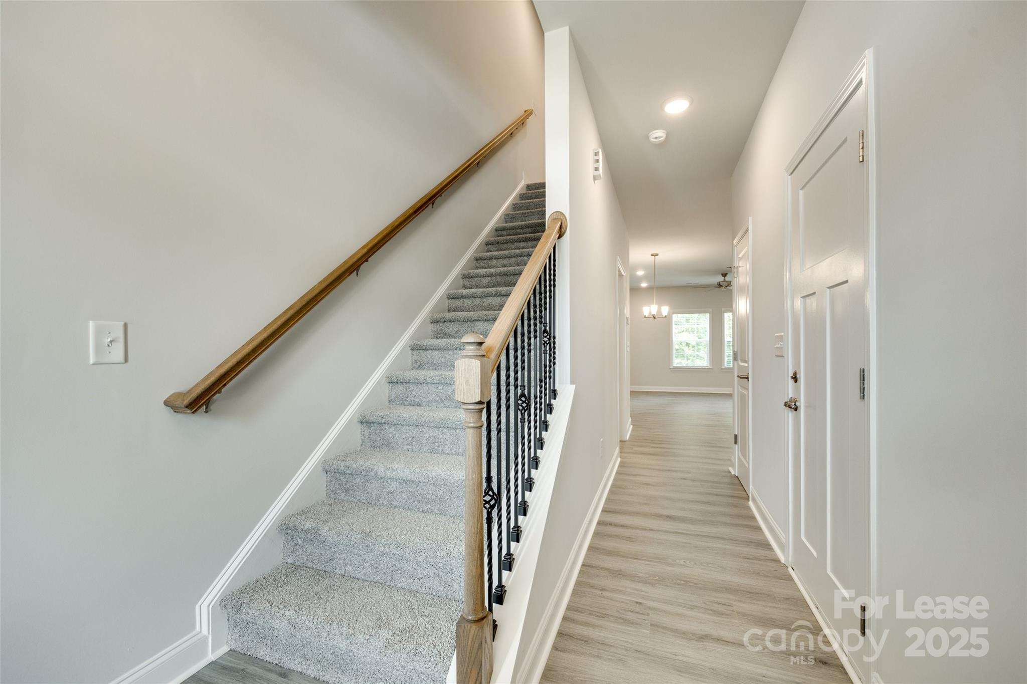 Property image 3 of 4057 Port Richmond Drive in Pine Trace, Gastonia, NC 28056