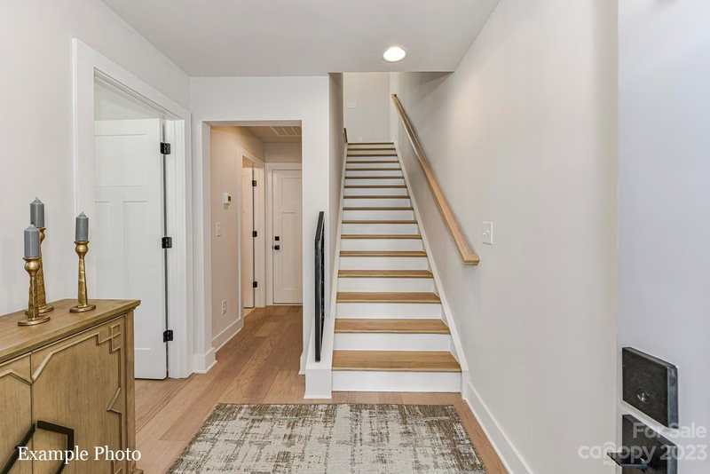 Property image 3 at 330 E Cama Street, Charlotte, NC 28217