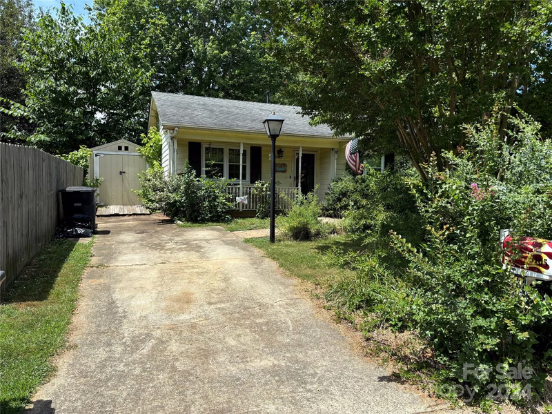 5105 Chelsey Lane