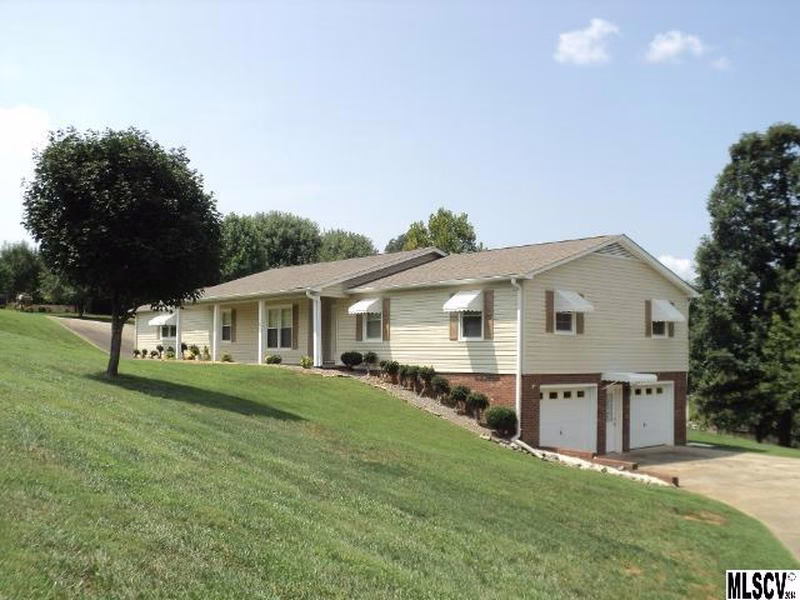 Property image 2 at 208 Red Oak Drive, Lenoir, NC 28645