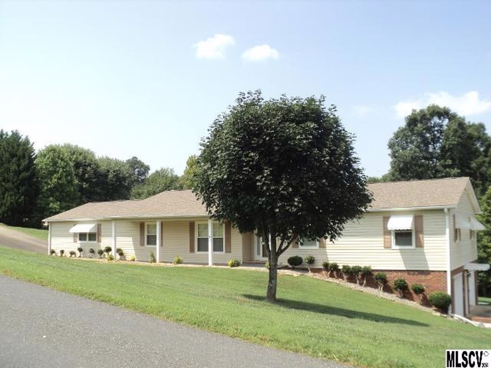 Property image 1 at 208 Red Oak Drive, Lenoir, NC 28645