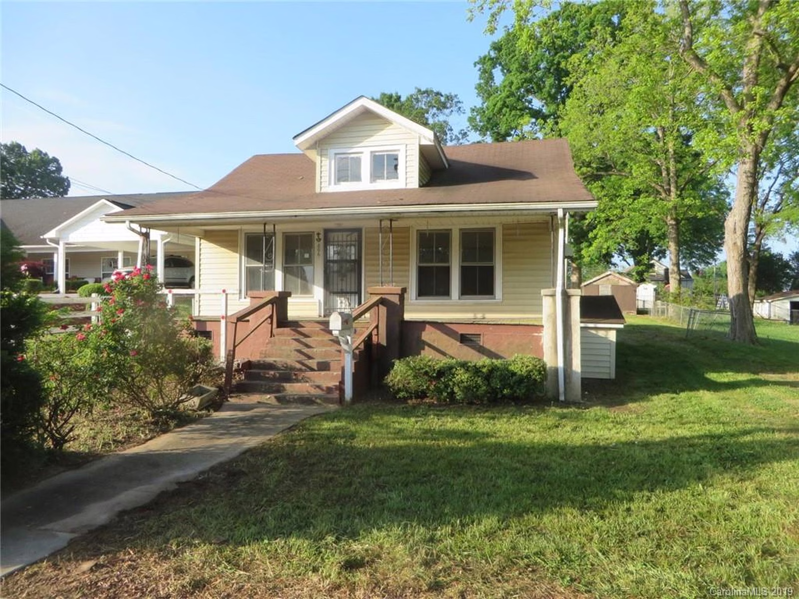 Property image 1 at 806 Main Street, Maiden, NC 28650