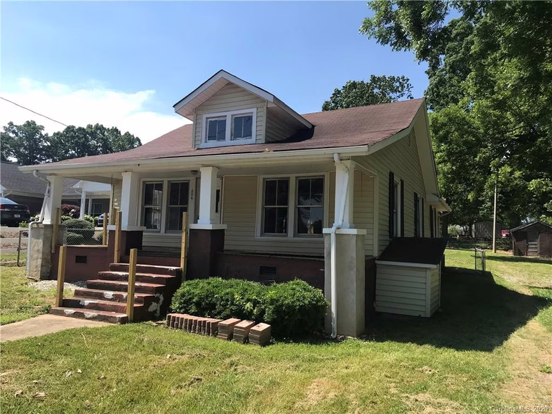 Property image 2 at 806 E Main Street, Maiden, NC 28650