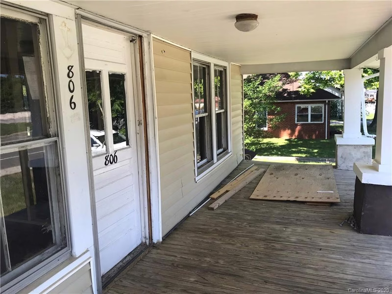 Property image 3 at 806 E Main Street, Maiden, NC 28650