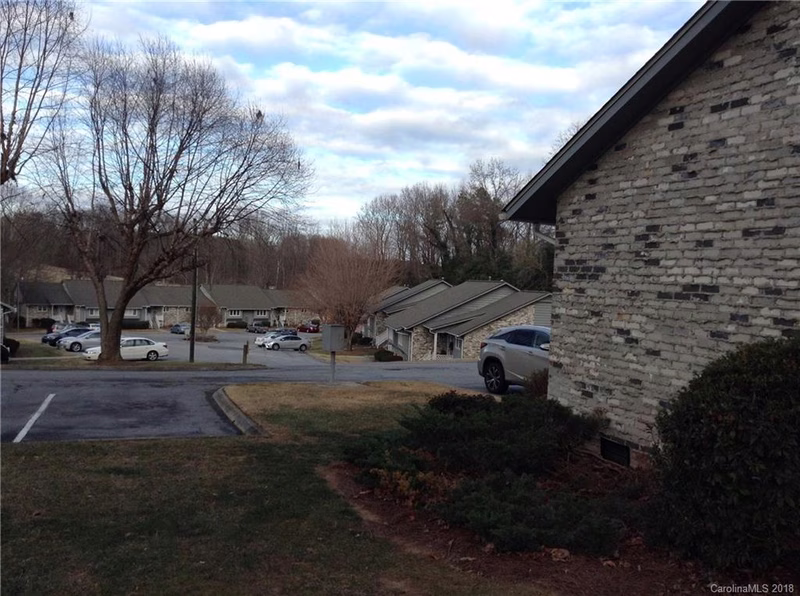 Property image 3 at 402 Wellington Hills Circle, Salisbury, NC 28147