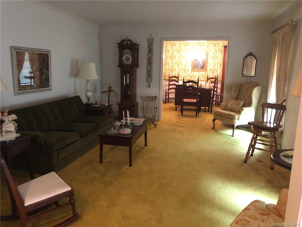 Property image 3 of 675 Lenhaven Street in Brafford Farms, Concord, NC 28025