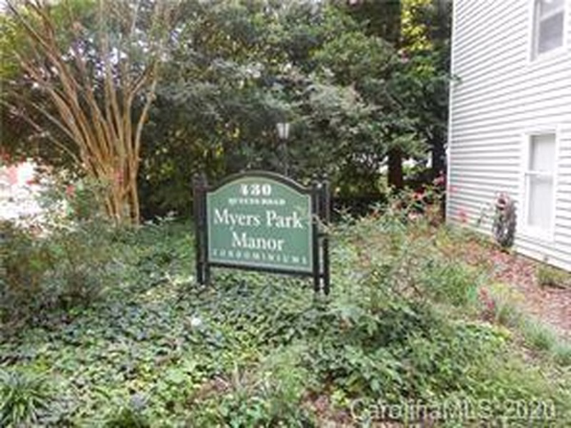 Property image 2 at 430 Queens Road, Charlotte, NC 28207