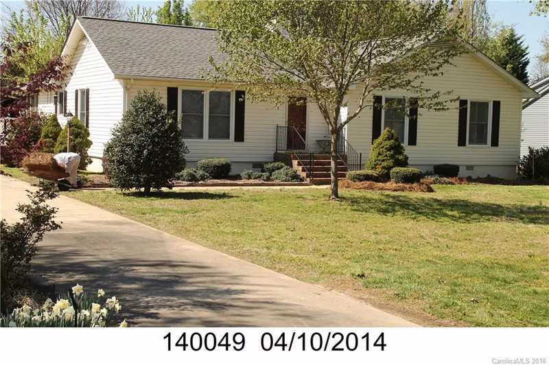 725 Mallotte Lane