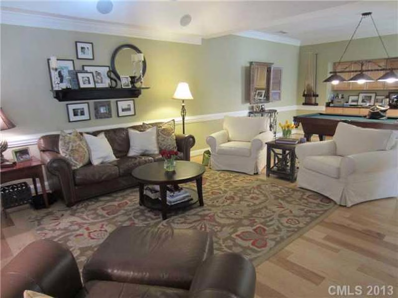Property image 3 at 3415 Royal Crest Drive, Charlotte, NC 28210