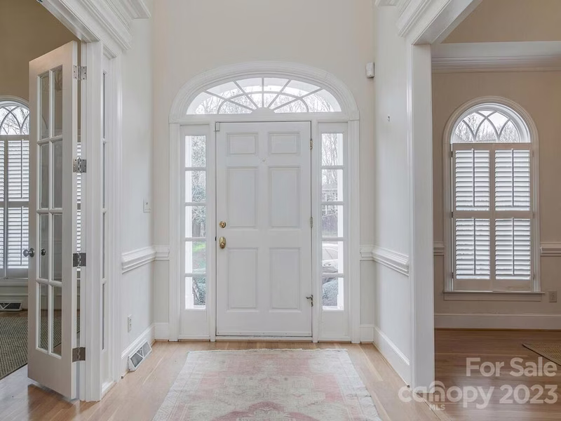 Property image 3 at 2501 Flintgrove Road, Charlotte, NC 28226