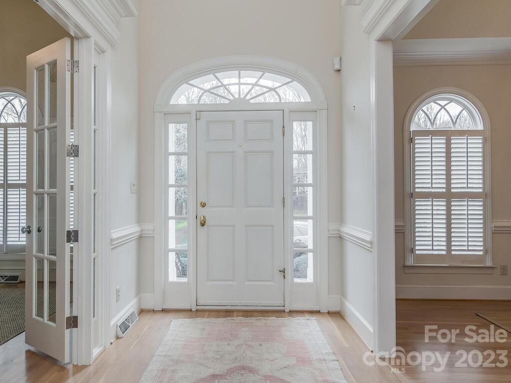 Property image 3 of 2501 Flintgrove Road in Summerlake, Charlotte, NC 28226