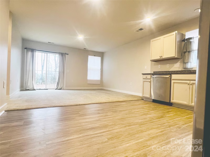Property image 2 at 6433 Brawley Ann Drive, Charlotte, NC 28215