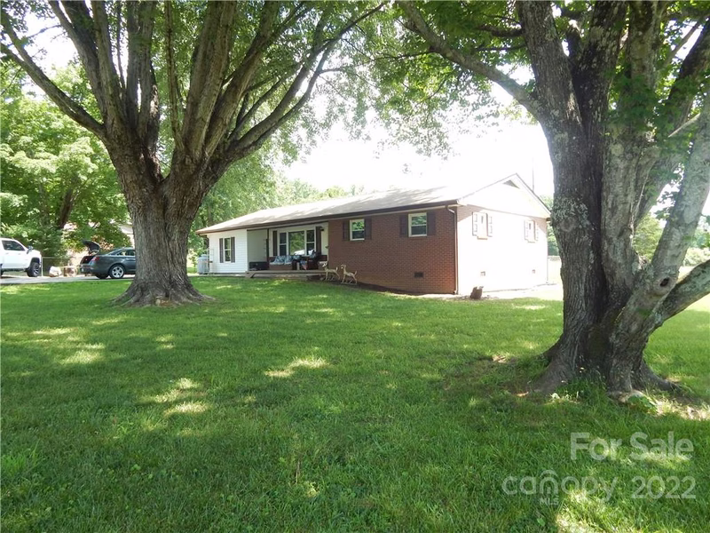 Property image 3 at 74 Cashdon Drive, Mills River, NC 28759