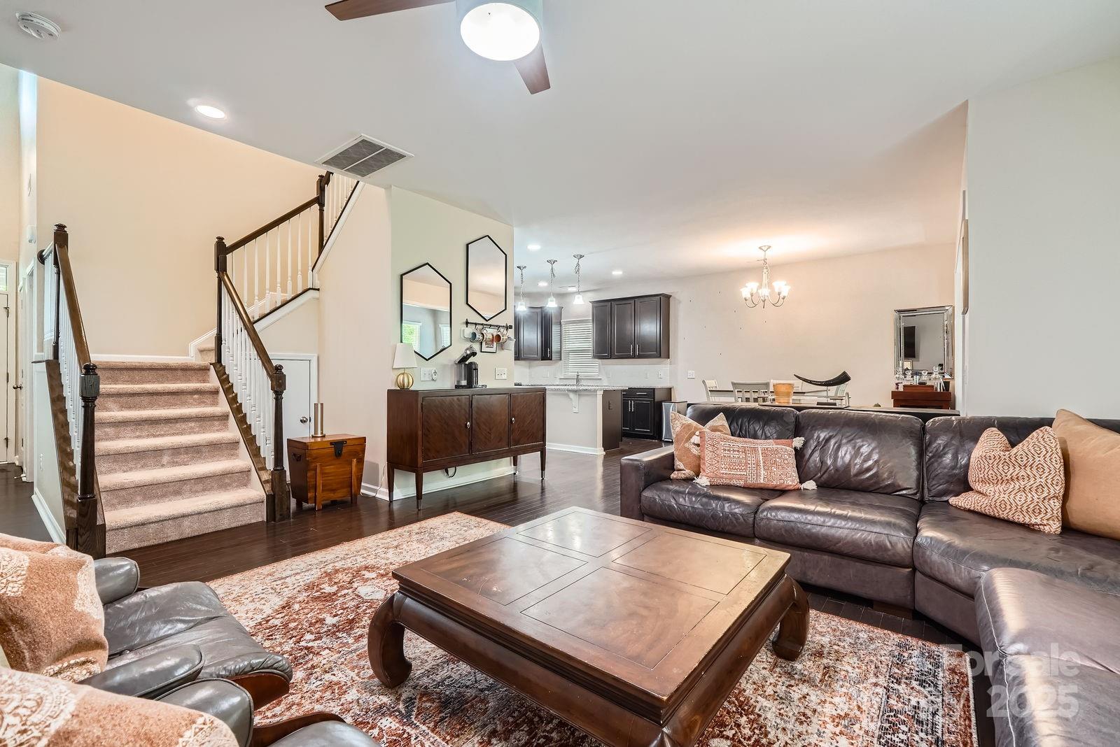 Property image 5 of 5150 Mount Clare Lane in Park South Station, Charlotte, NC 28210