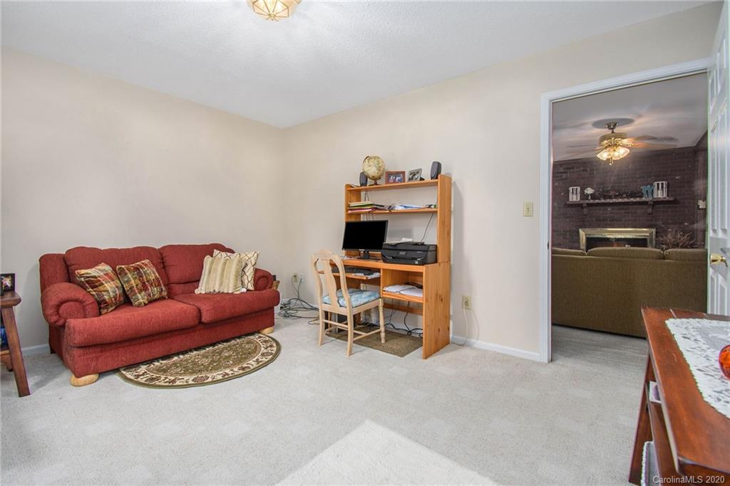 Property image 5 of 6594 Nw Weldon Circle in Taymor, Concord, NC 28027