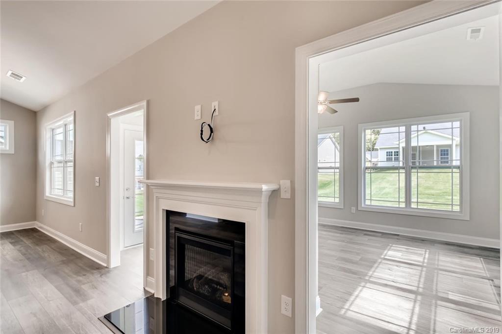 Property image 5 of 1140 Curling Creek Drive in Heritage, Wesley Chapel, NC 28104