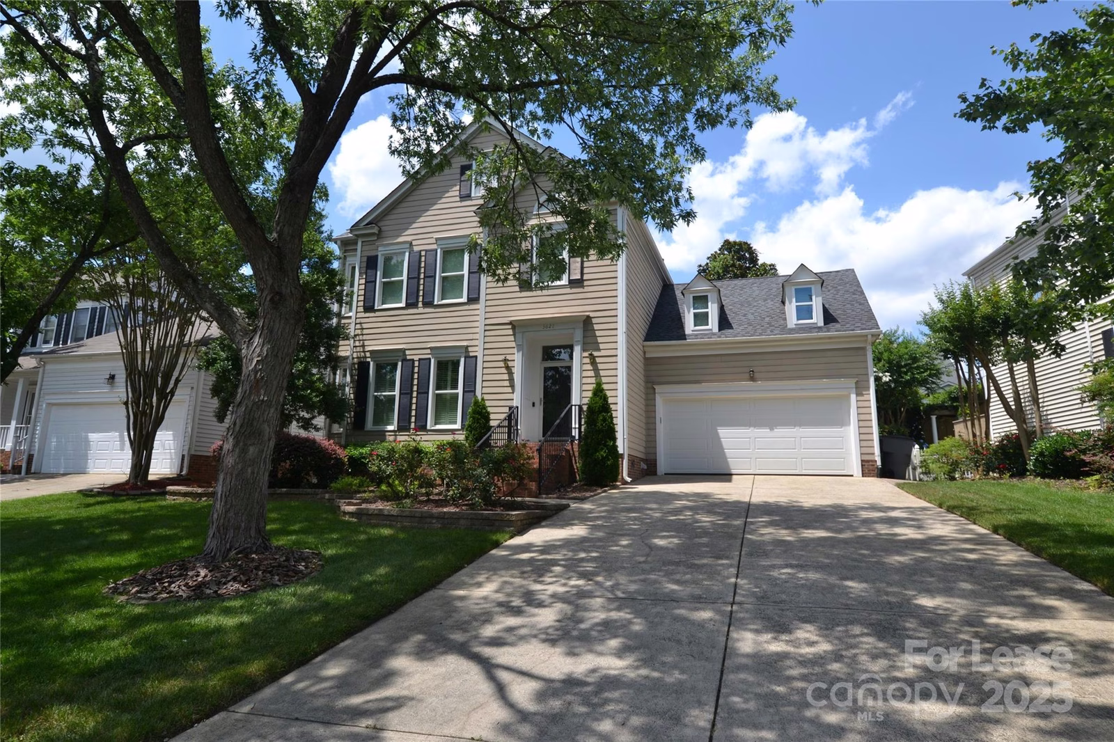 Property image 1 at 3621 Selwyn Farms Lane, Charlotte, NC 28209
