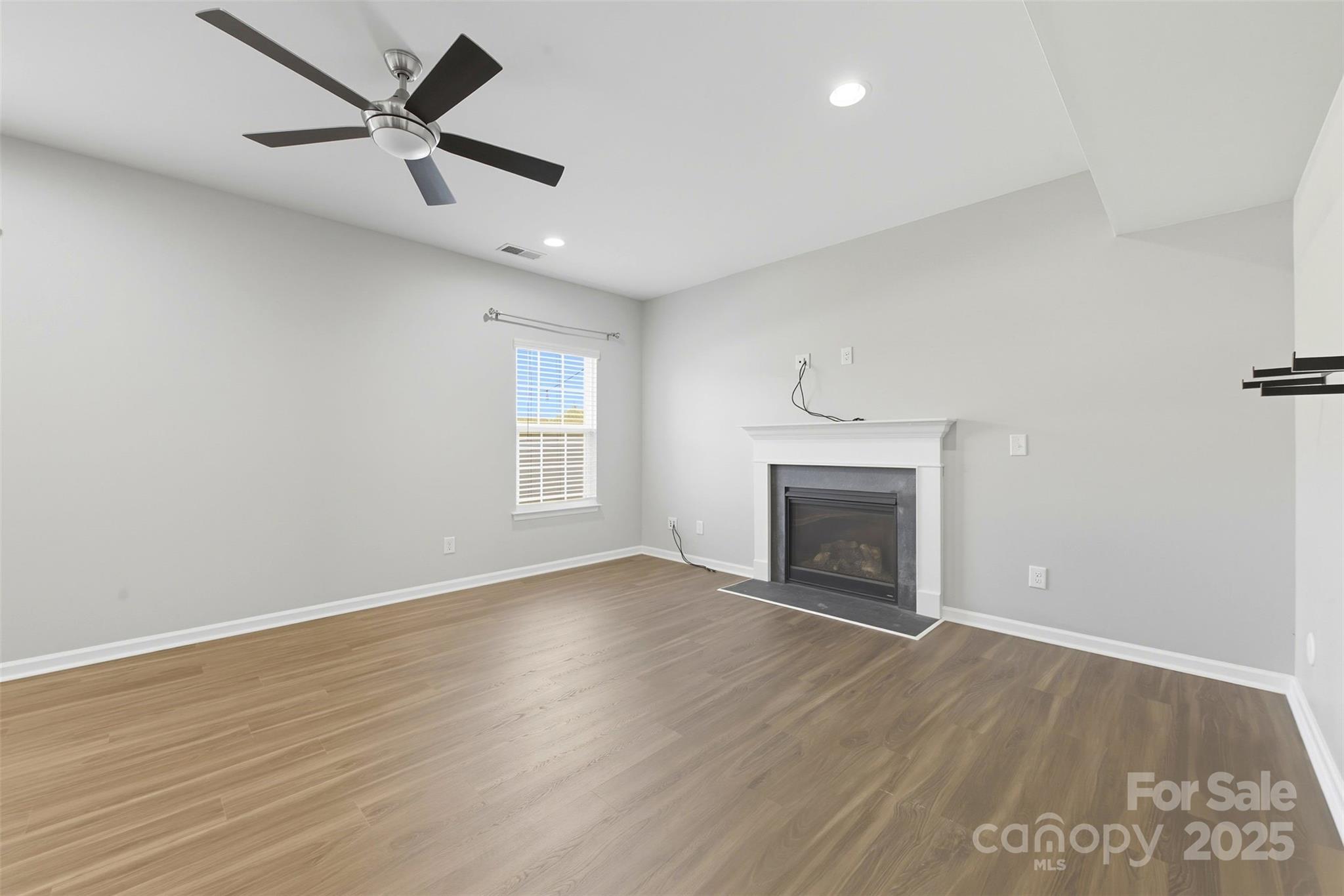 Property image 5 of 854 Longford Drive in Rosegate, Gastonia, NC 28056