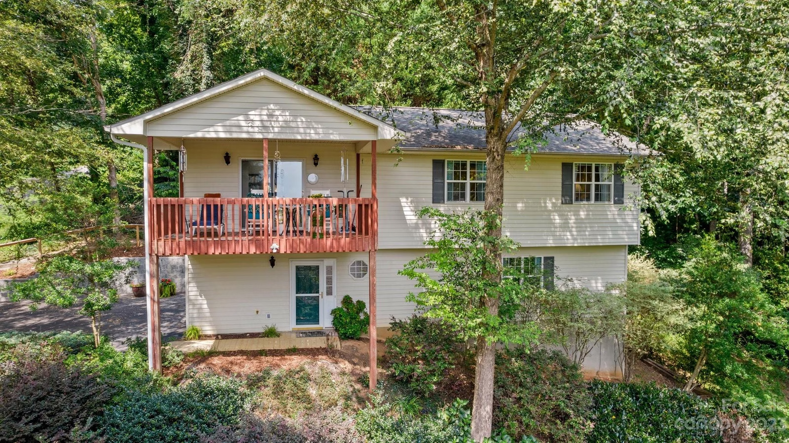 Property image 1 at 57 Mountain Site Lane, Asheville, NC 28803