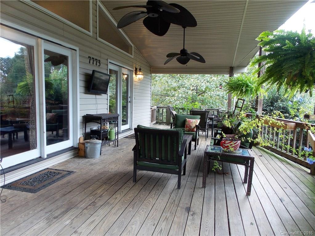 Property image 3 of 7773 Skyline Drive in Mobile Home Estates, Sherrills Ford, NC 28673
