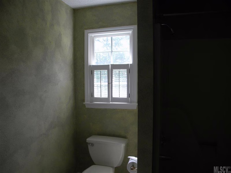 Property image 4 at 1344 Frances Court, Hickory, NC 28602