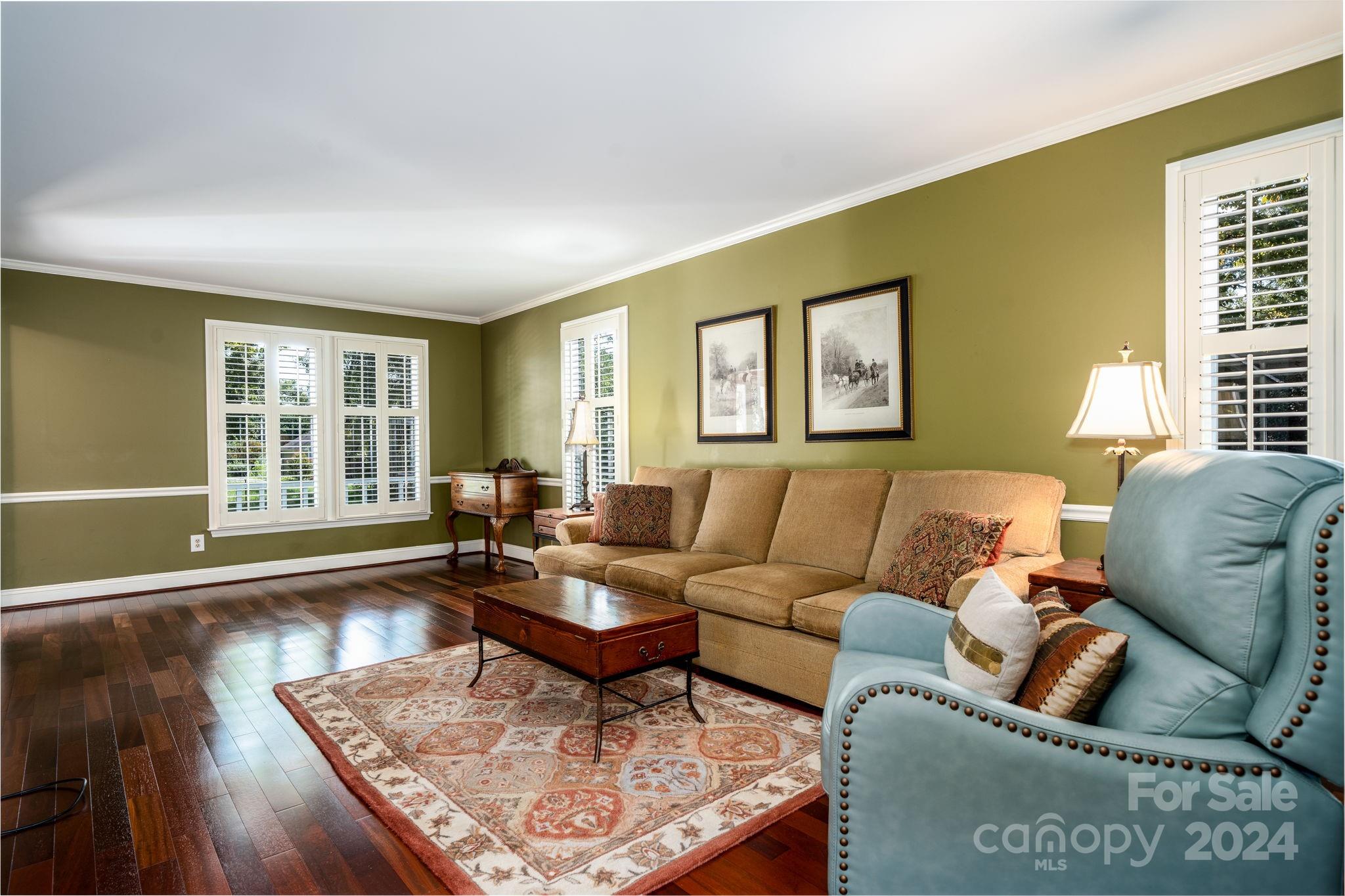 Property image 5 of 1733 Knightbridge Drive in Nottingham Estates, Newton, NC 28658