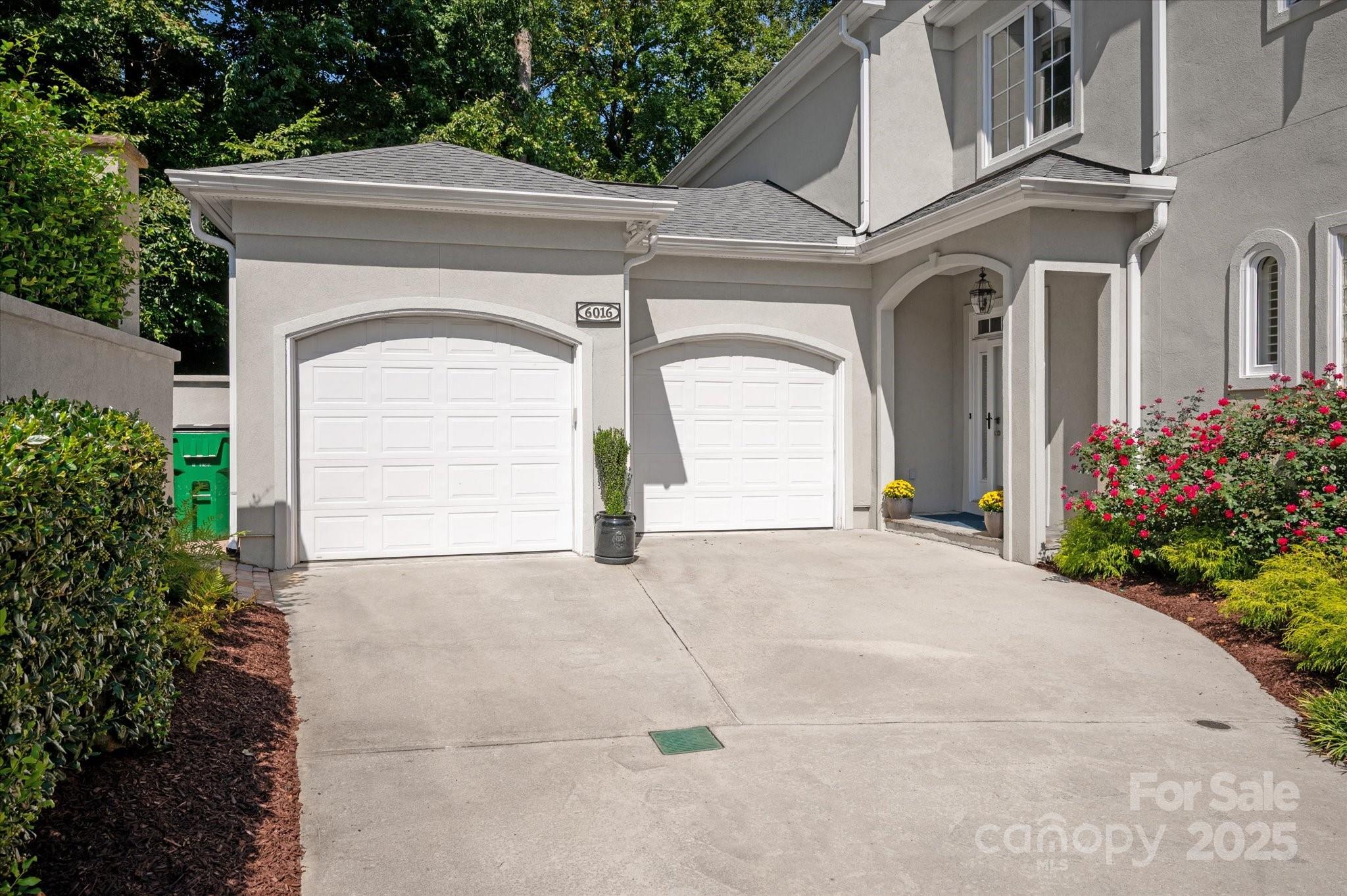 Property image 3 of 6016 Knight Crest Court in Royal Crest, Charlotte, NC 28210