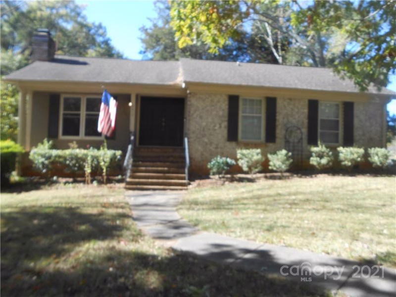 Property image 2 at 6617 Old Meadow Road, Charlotte, NC 28227
