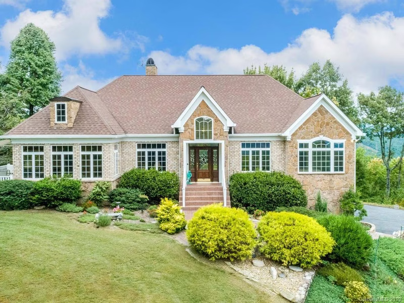 208 Mcdonald Court