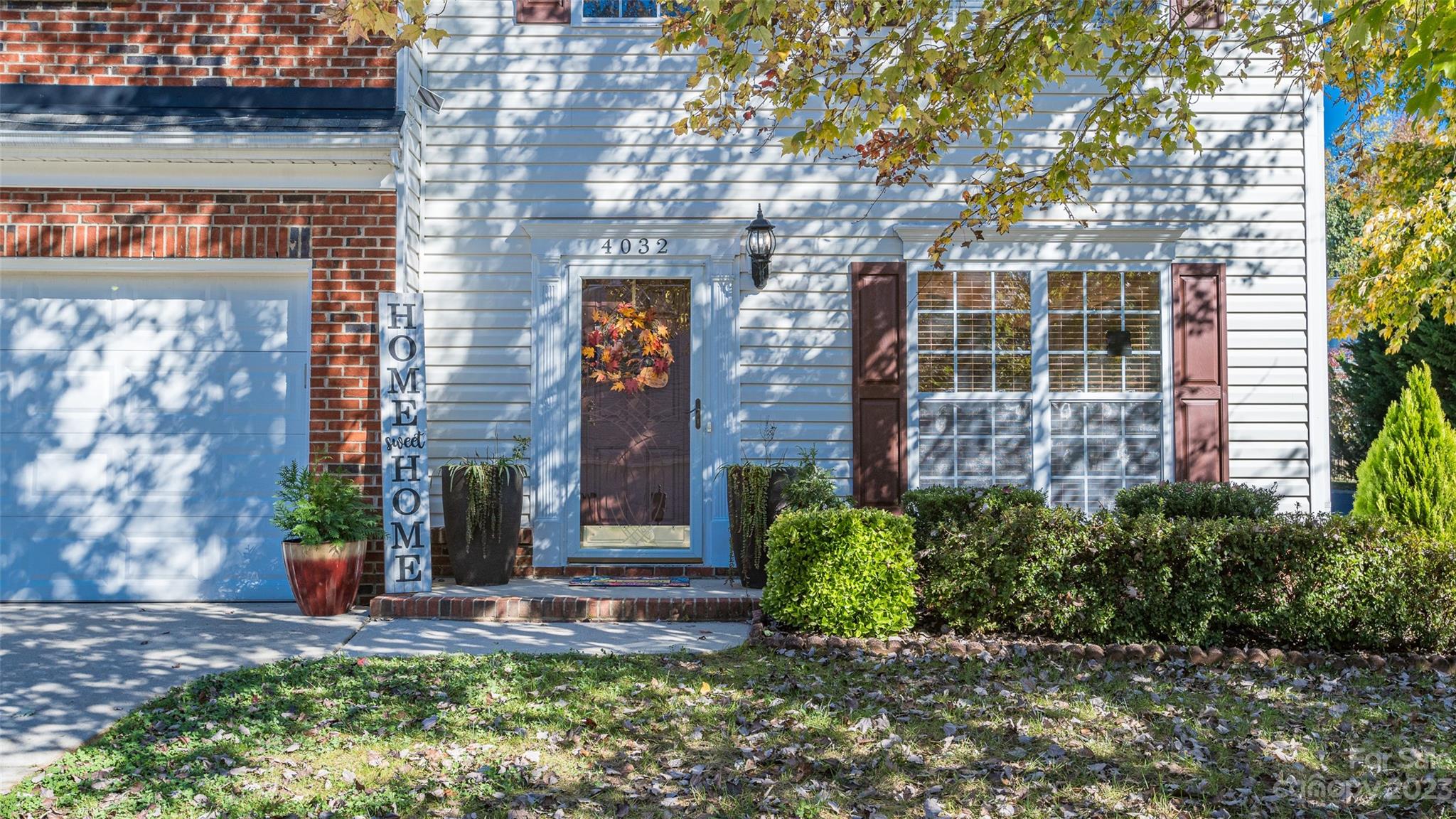 Property image 5 of 4032 Cascade Drive in Catawba Hills, Gastonia, NC 28056