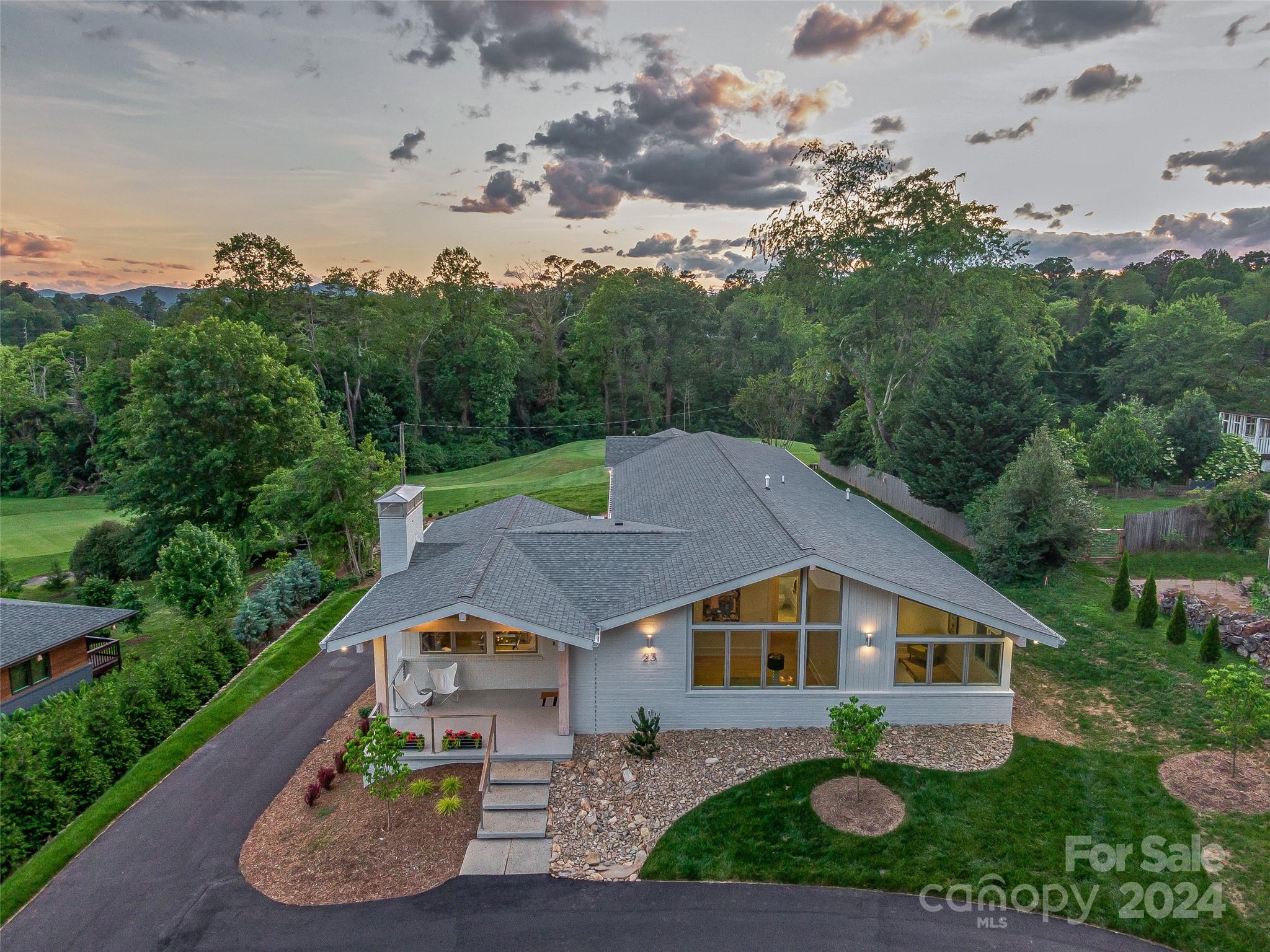Property image 5 of 23 Wembley Road in Lakeview Park, Asheville, NC 28804