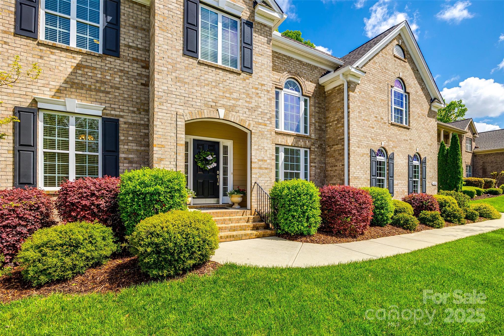 Property image 3 of 405 Five Leaf Lane in Hollister, Waxhaw, NC 28173